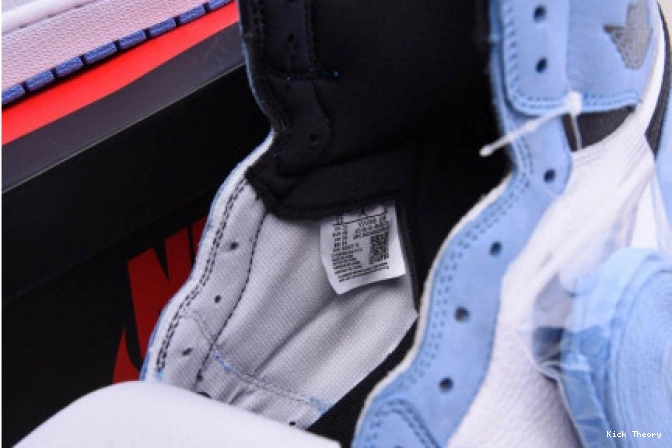 Kick Theory BLUE RETRO HIGH 1 555088-134 JORDAN AIR BLACK UNIVERSITY WHITE 0712